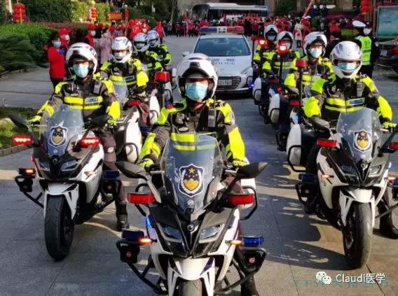 3675位逆行者回家:各地最高禮遇迎接援鄂醫護回家,感謝英雄,後會(hui) 有期 3675位逆行者回家:各地最高禮遇迎接援鄂醫護回家,感謝英雄,後會(hui) 有期