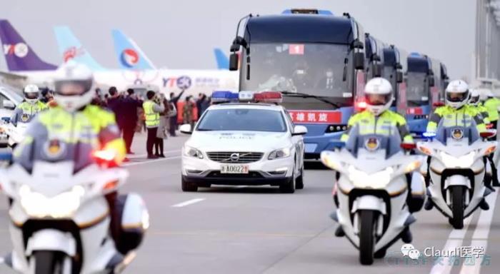 3675位逆行者回家:各地最高禮遇迎接援鄂醫護回家,感謝英雄,後會(hui) 有期 3675位逆行者回家:各地最高禮遇迎接援鄂醫護回家,感謝英雄,後會(hui) 有期